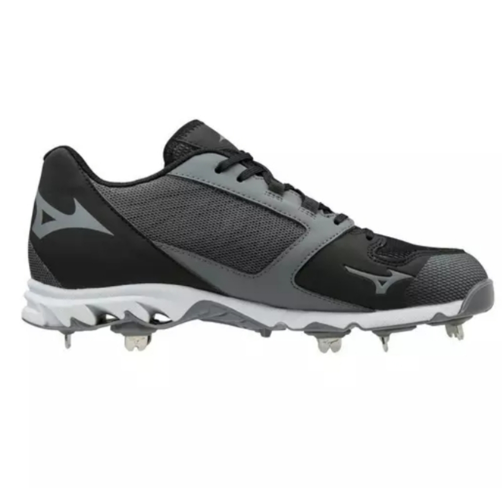 Mizuno 9 Spike Dominator 2 Metal Spike Baseball Cleats Size 10.5